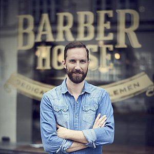 Dirk Schlobach, Barber Hose, Barber, Männer, Bärte, Handwerk, Wellness für Männer